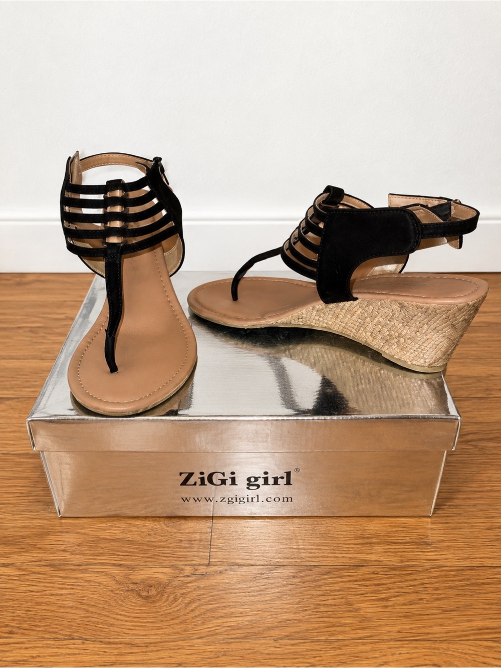 Zigi Girl Black Wedge Sandals